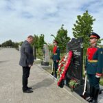 Астраханский губернатор возложил цветы на Мамаевом кургане